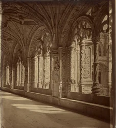 [Pasillo arqueado, Belem]