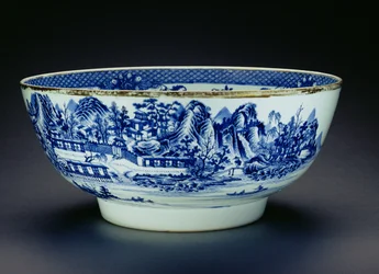 Cuenco azul y blanco decorado con una escena que muestra la fabricación de porcelana