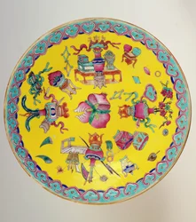 Plato decorado, 1736-95