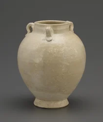 Jarra con tres asas, provincia de Hebei o Henan, dinastía Sui o Tang