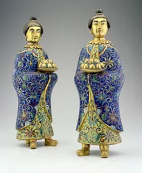 Par de asistentes femeninas, período Qianlong, 1736-95