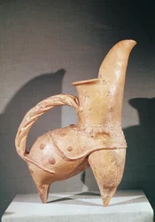 Jarra trípode Kuei de cerámica blanca, de Weifang, Shandong, 3er-2do milenio a.C. (arcilla)