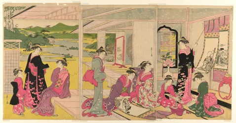 Mujeres viendo pinturas en pergamino de los dioses de la buena fortuna