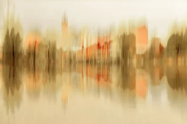 Reflejos difusos de la ciudad