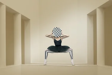 Bailarina en damero