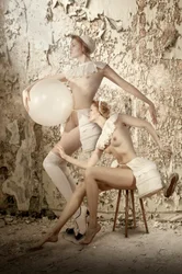 Bailarines de ballet etéreos
