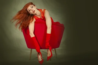Retrato rojo glamuroso