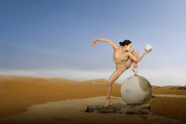 El elegante equilibrio del desierto