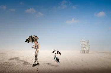 Un paseo surrealista por el desierto