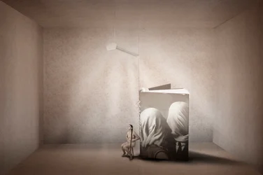 Contemplación surrealista del desnudo