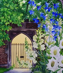 Flores junto a una Puerta Iluminada por el Sol, 2008