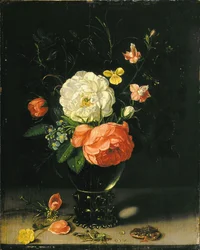Flores en un jarrón con saltamontes y rana