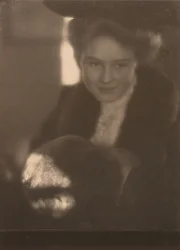 Niña con Manguito