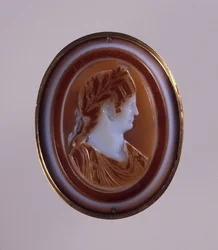 Retrato de Agripina la Menor, esposa del emperador Claudio. Camafeo, mediados del siglo I