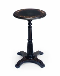 Mesa ocasional victoriana ebonizada, finales del siglo XIX