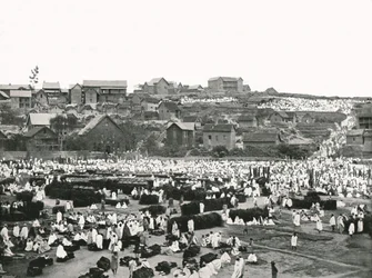 La plaza del mercado, Antananarivo, Madagascar, 1895