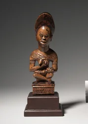 Figura de Madre e Hijo
