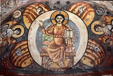 Arte copto: «Cristo en majestad (en gloria)». Los símbolos de los cuatro evangelistas (Tetramorfos: el Ángel, el Águila, el Toro y el León). Fresco que decora una hornacina, siglos V-VI. El Cairo, Museo Copto, Egipto