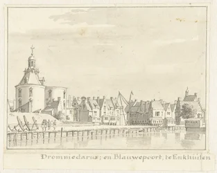 Los Drommedaris y Blauwepoort en Enkhuizen