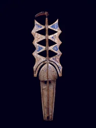 Máscara Nwenka, siglo XX