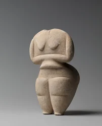 Figura femenina del Neolítico Final, 4500-4000 a.C. (mármol)