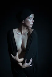 Mujer contemplativa