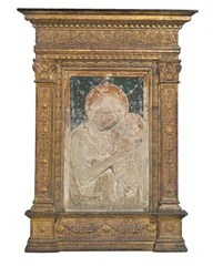 Relieve de la Virgen y el Niño