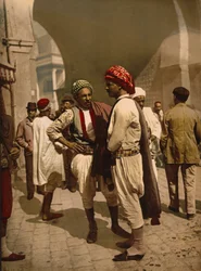 Hombres con turbante en Túnez, c.1899