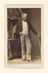 Retrato de un hombre barbudo