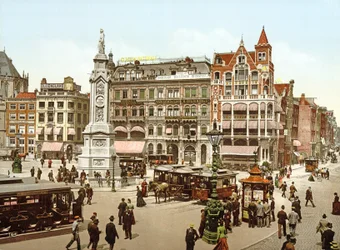 Vista de la Plaza Dam en Ámsterdam, 1890-1900