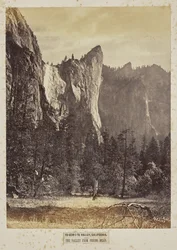 Valle de Yo-Sem-i-te, California. El valle desde Pohono Meadows