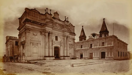 Iglesia de San Francisco y Oficina de Correos, Guatemala