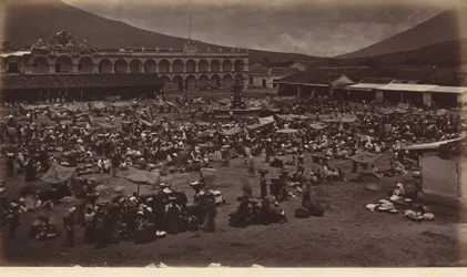 Plaza y Palacio del Virrey-Antigua de Guatemala,1877 (foto)