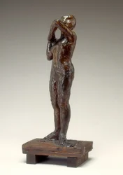 Bailarina Ajustando la Tira del Hombro de su Corsé, 1880s-1890s