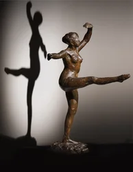 Bailarina, cuarta posición al frente, sobre la pierna izquierda, tercer estudio, c. 1882-1885; c.1919-1937