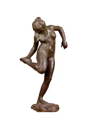 Bailarina mirando la planta de su pie derecho, c. 1890