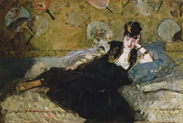 Francés:  La dame aux éventails Mujer con abanicos