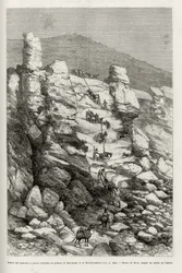 Aspecto de las alturas con paredes verticales en el plateau de Dasoulami y Bobodioulasou (Golfo de Guinea), descripción de las técnicas de enganche de las monturas del convoy de expedición. Grabado por Riou, para ilustrar la historia “Del Níger al Golfo de