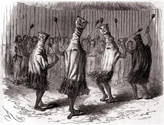 Danza ritual de los indios Ticuna de Perú con disfraces y máscaras