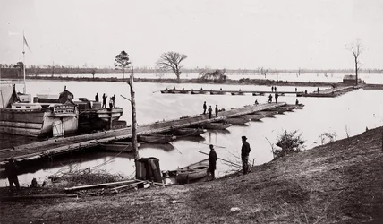 Puente de pontones, 1861-65