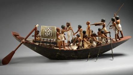 Modelo de barco deportivo de la tumba de Meketre, c.1981-1975 a.C. (madera enyesada y pintada, lino, cuerda de lino, cobre)