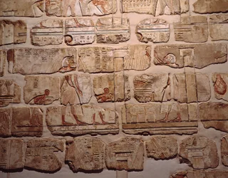 Antigüedad egipcia: “La Adoración del Sol” Fragmento de la pared en Gre de Amenofis IV en Luxor. 1365-1360 a.C. Dinastía XVIII Luxor, Museo de Arte Egipcio