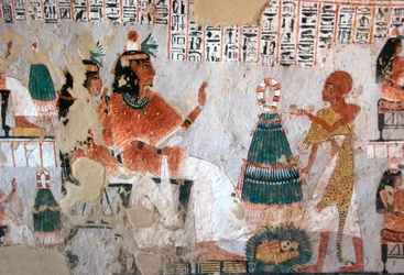 Antigüedad egipcia: representación de Roy y su esposa Nebtawy frente a un sumo sacerdote. Pintura de la Tumba de Roy (TT255). Dinastía XVIII. De la orilla oeste de Luxor, Egipto