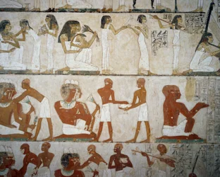 Banquete funerario con músicas femeninas, damas adornándose con joyas, hombres y músicos, Tumba de Rekhmire, Sheikh Abd el Qurnah, Luxor, Tebas (Lista del Patrimonio Mundial de la Unesco)