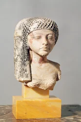Cabeza de una princesa de la familia de Akhenaten, Nuevo Reino (detalle)