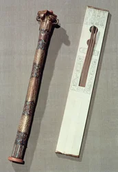 Paleta de escriba y estuche para cañas de escritura, de la tumba de Tutankamón (c.1370-52 a.C.) Nuevo Reino