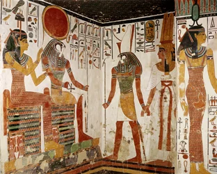 Nefertari es llevada ante el dios Re-Horakhty por Horus, de la tumba de Nefertari, Imperio Nuevo