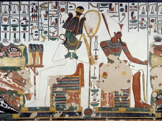Osiris y Atun, detalle de los frescos en la segunda cámara de la Tumba de Nefertari, Valle de las Reinas, Luxor, Tebas (Lista del Patrimonio Mundial de la Unesco)
