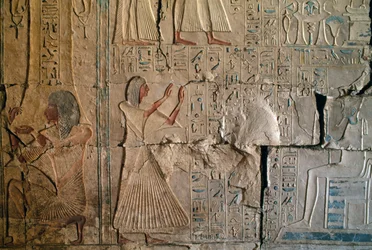 Relieve de la tumba de Netcherouymes, alto funcionario de Ramsés II, Saqqara, Civilización egipcia, Reino Nuevo, Dinastía XIX
