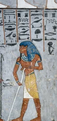 El dios Atum, fresco, cámara funeraria, Tumba de Ramsés I (KV16), Valle de los Reyes, Tebas (Lista del Patrimonio Mundial de la Unesco)